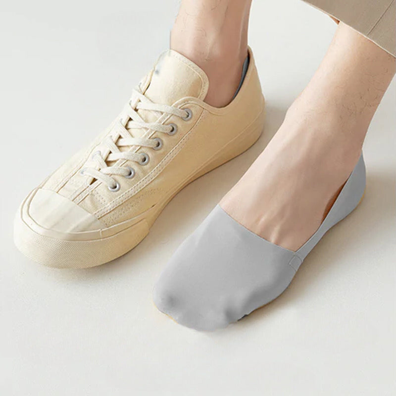 Zijden sokken met een gekoelde afwerking: Antislipcomfort voor uw voeten